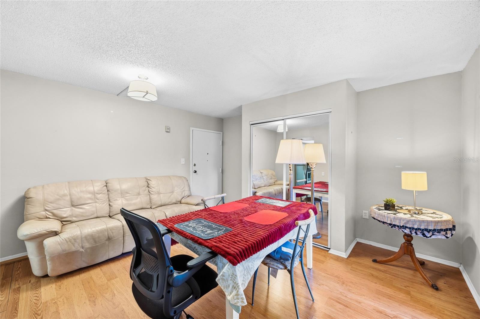 Image 9 of 32 For 100 Waverly Way 201