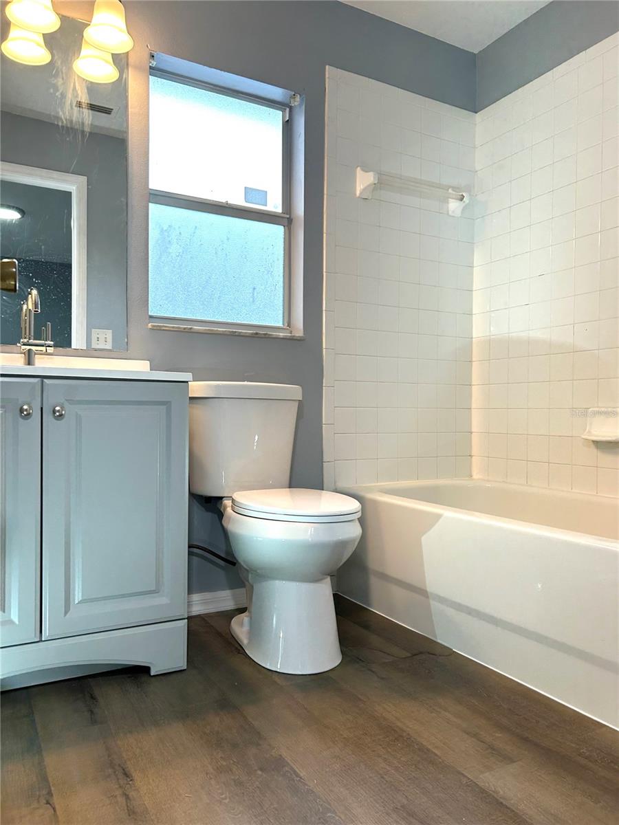 Image 5 of 12 For 3808 Osborne Avenue