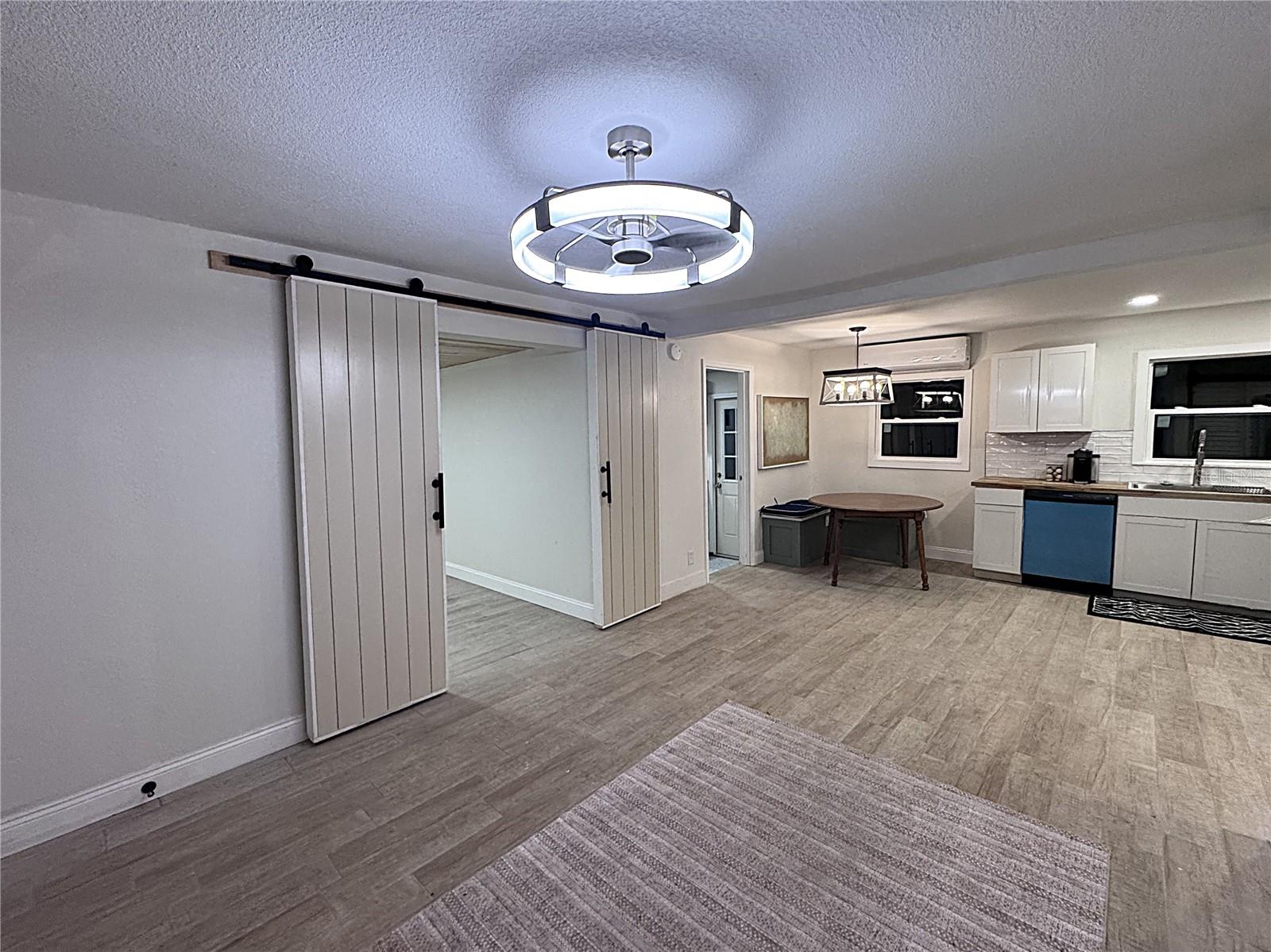 Image 14 of 16 For 903 King Street