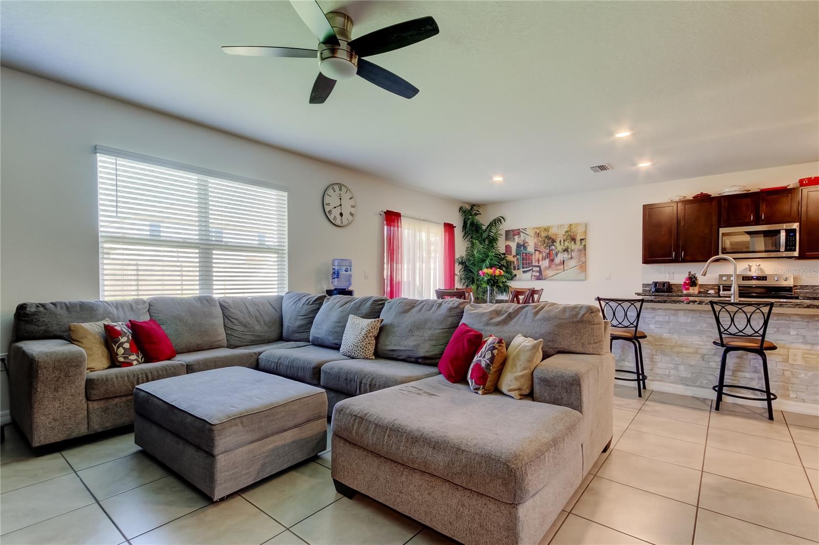 Image 23 of 66 For 2933 Maiden Grass Isle