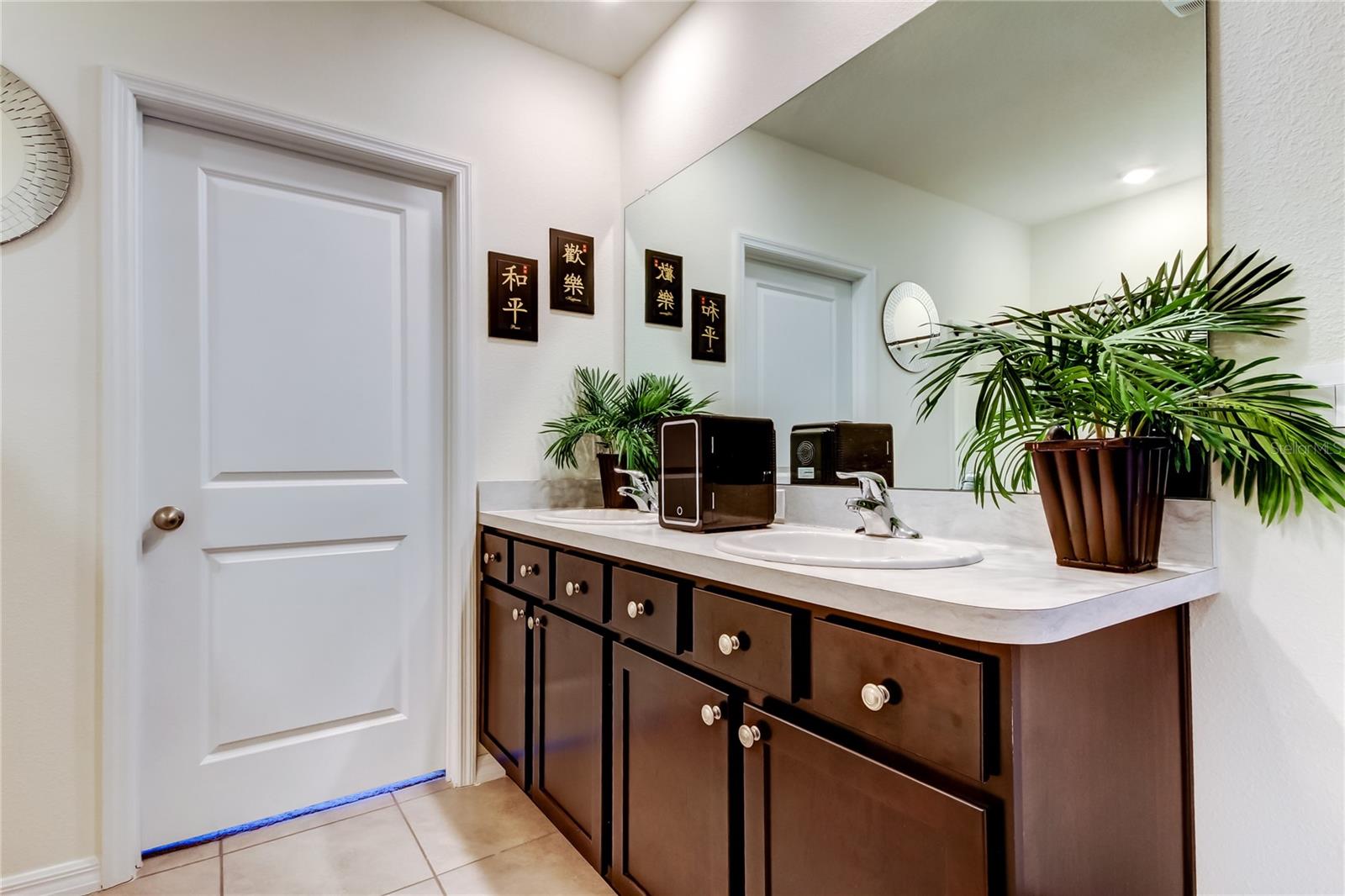 Image 39 of 66 For 2933 Maiden Grass Isle