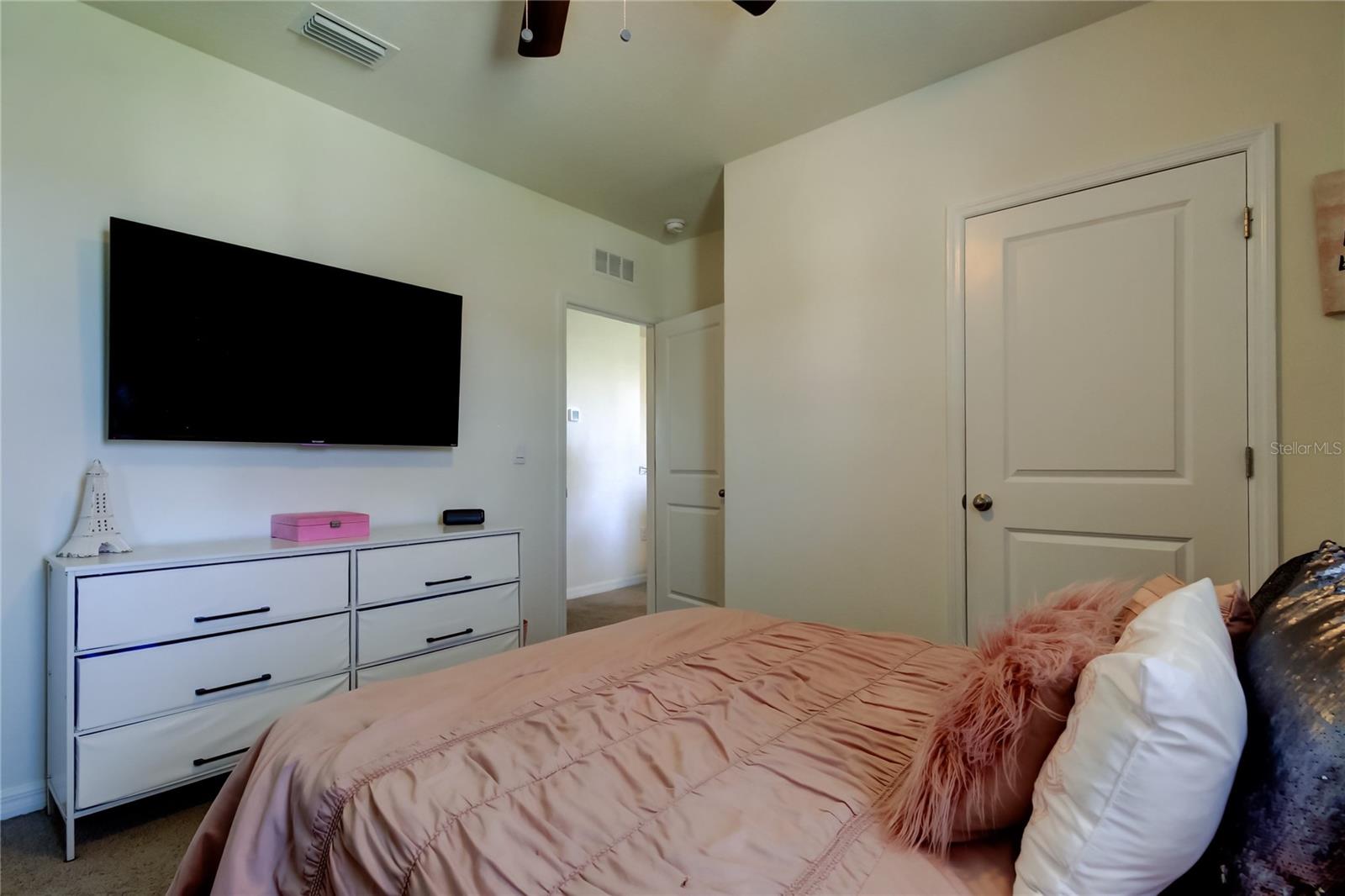 Image 51 of 66 For 2933 Maiden Grass Isle