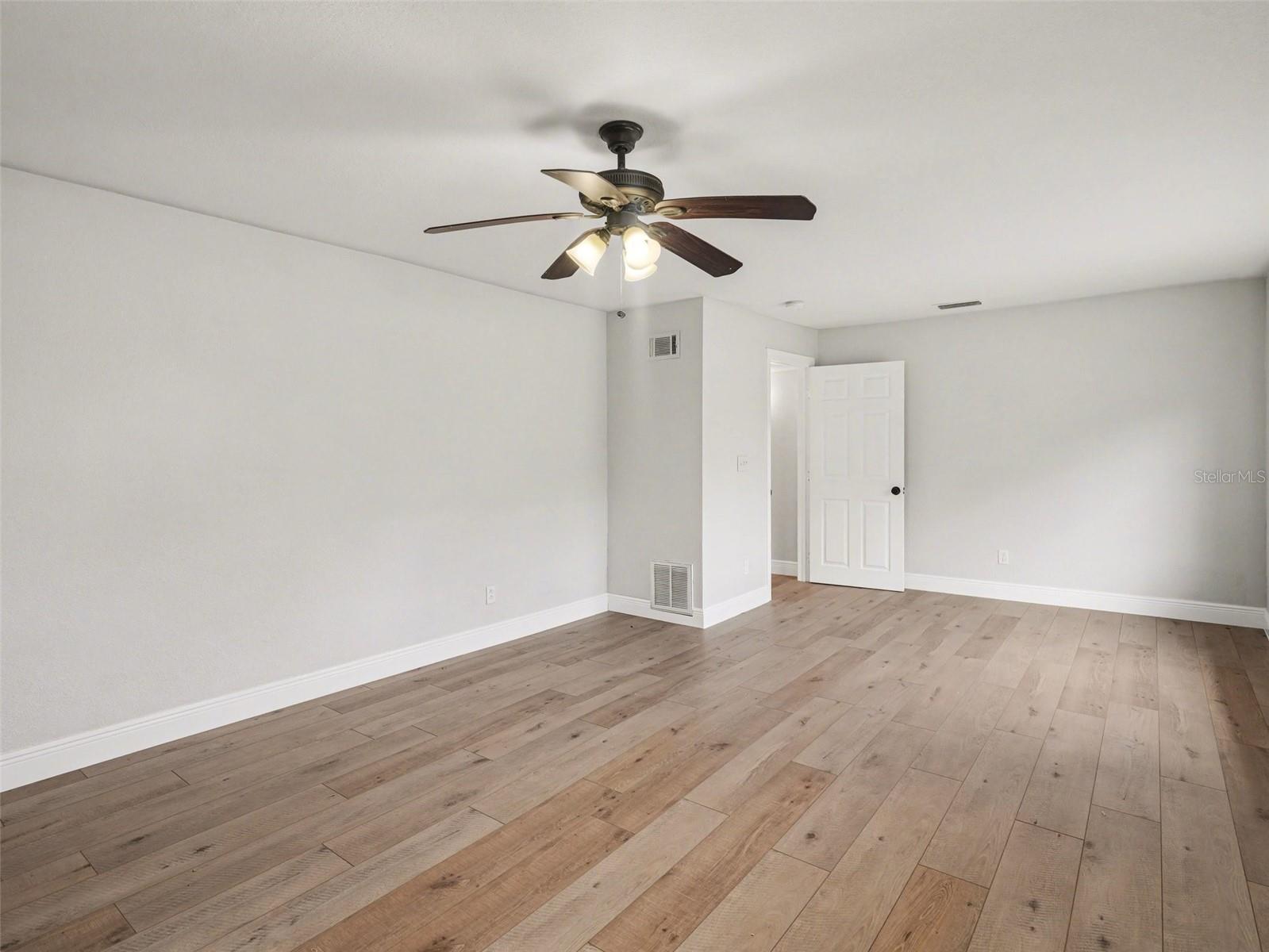 Image 24 of 47 For 6305 Jim Davis Road