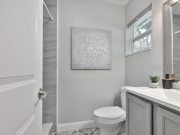 Image 20 of 41 For 6206 Adelia Avenue