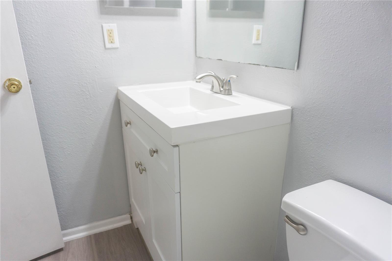 Image 21 of 54 For 616 Golden Raintree Place 616