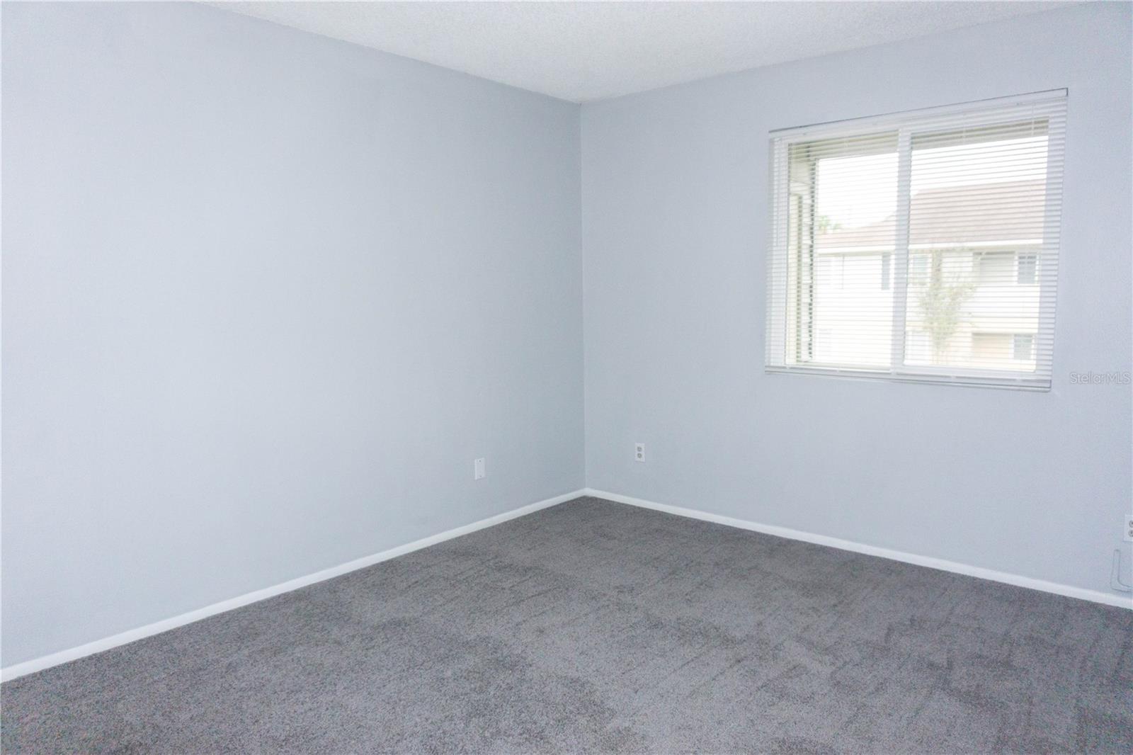 Image 22 of 54 For 616 Golden Raintree Place 616