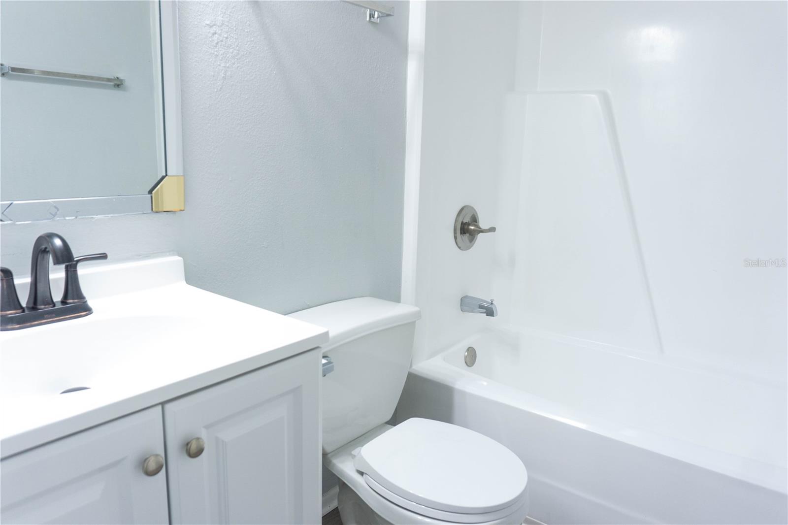 Image 28 of 54 For 616 Golden Raintree Place 616