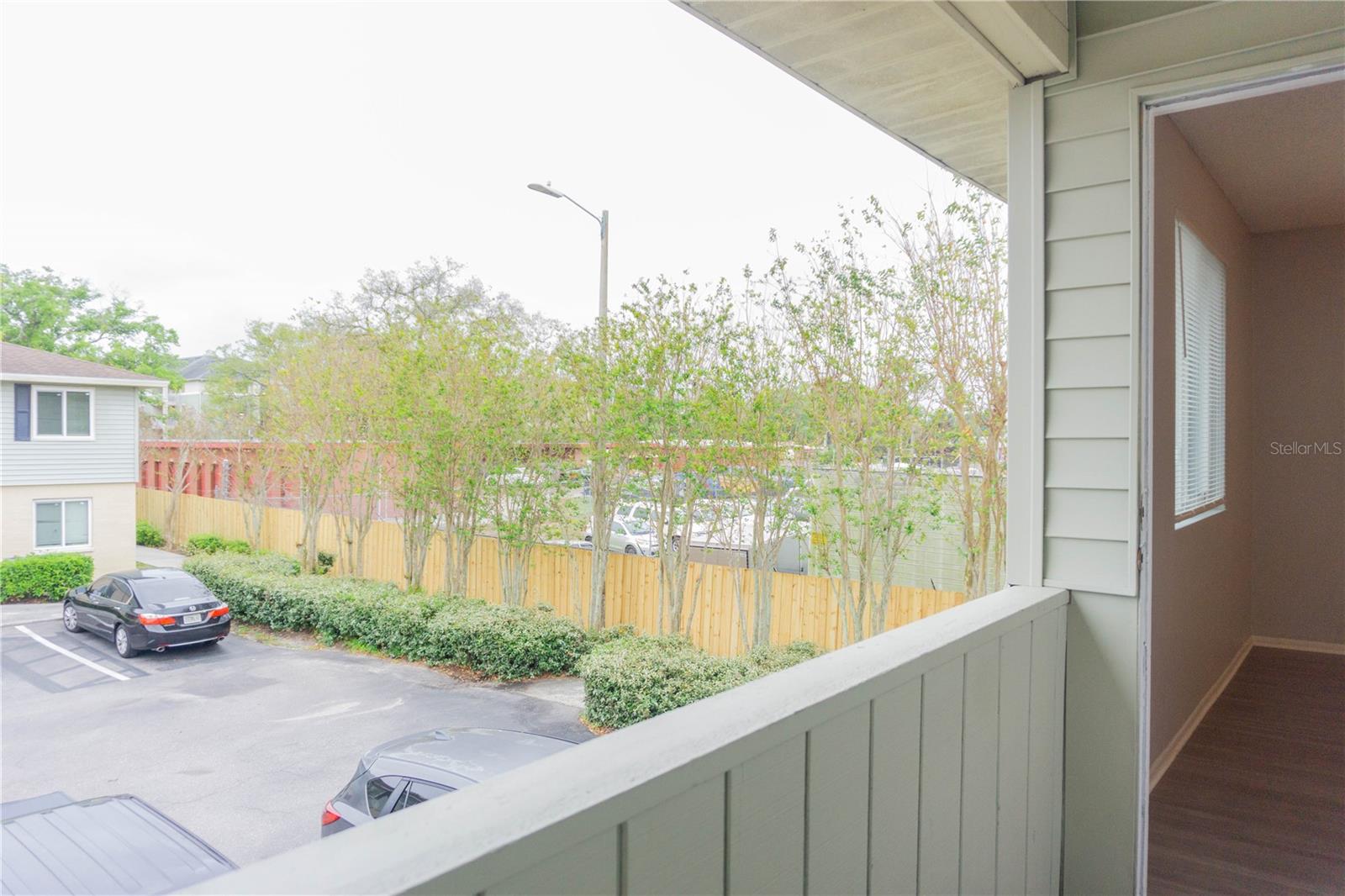 Image 31 of 54 For 616 Golden Raintree Place 616