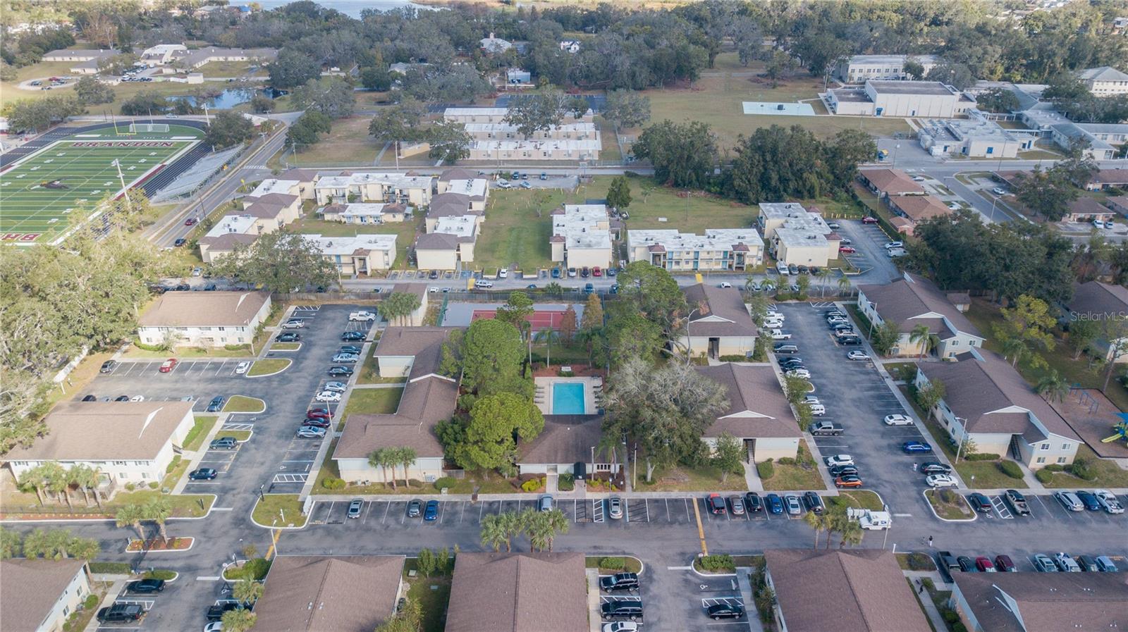 Image 36 of 54 For 616 Golden Raintree Place 616