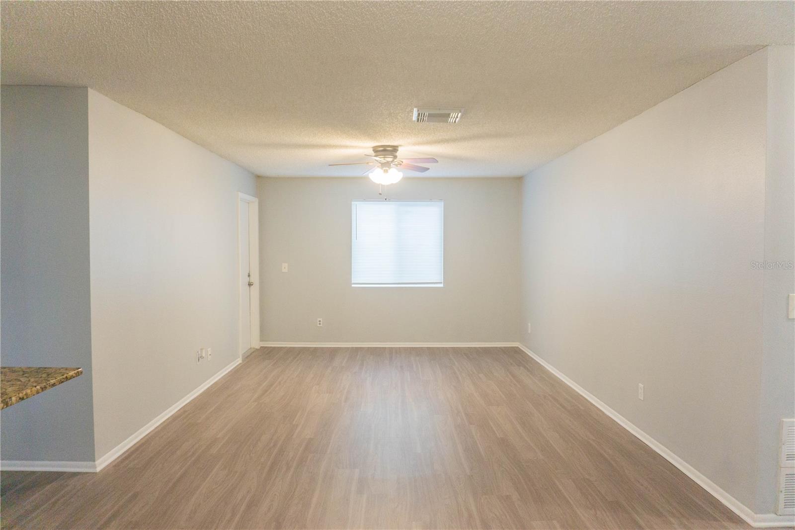 Image 4 of 54 For 616 Golden Raintree Place 616