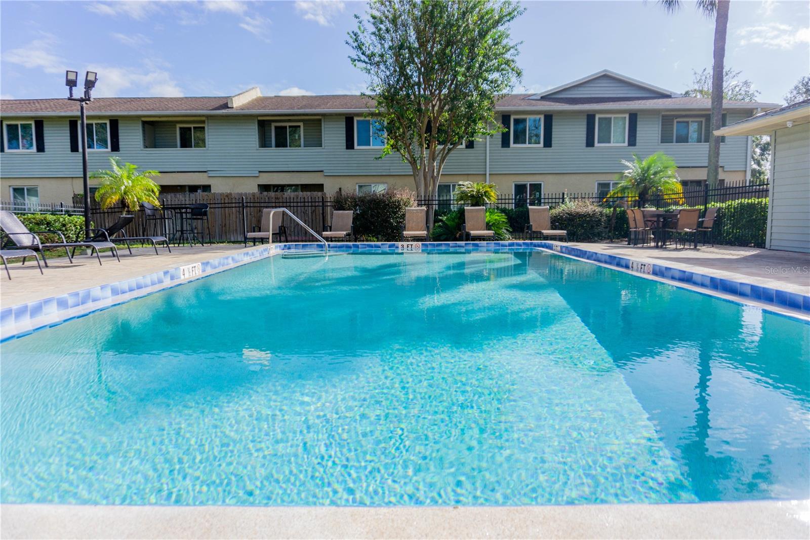 Image 42 of 54 For 616 Golden Raintree Place 616