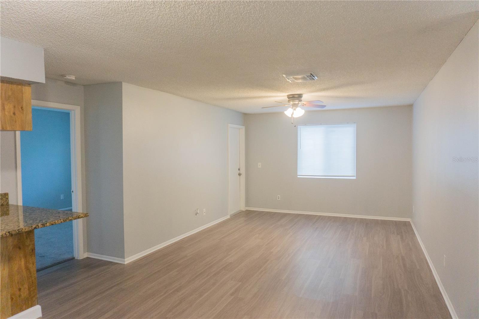 Image 5 of 54 For 616 Golden Raintree Place 616