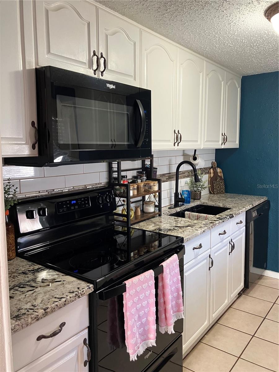 Image 29 of 85 For 2801 61st Avenue N