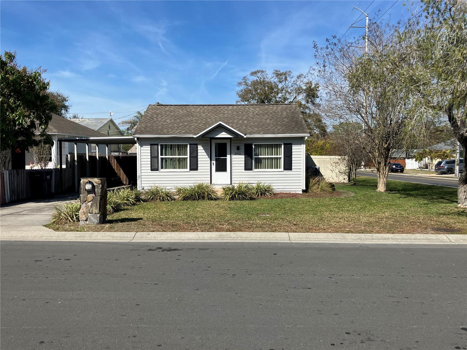 Image 3 of 85 For 2801 61st Avenue N