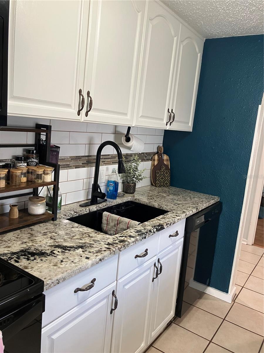 Image 30 of 85 For 2801 61st Avenue N