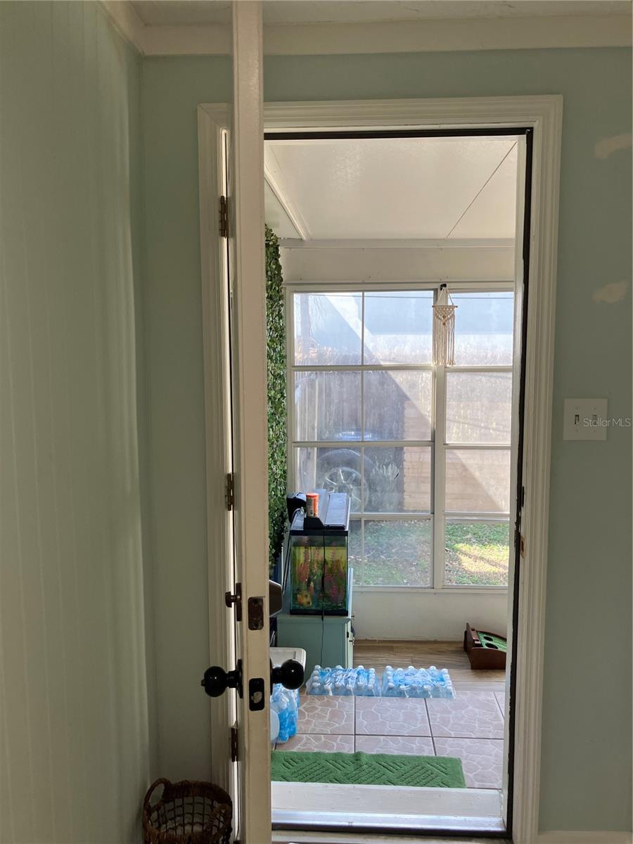 Image 58 of 85 For 2801 61st Avenue N