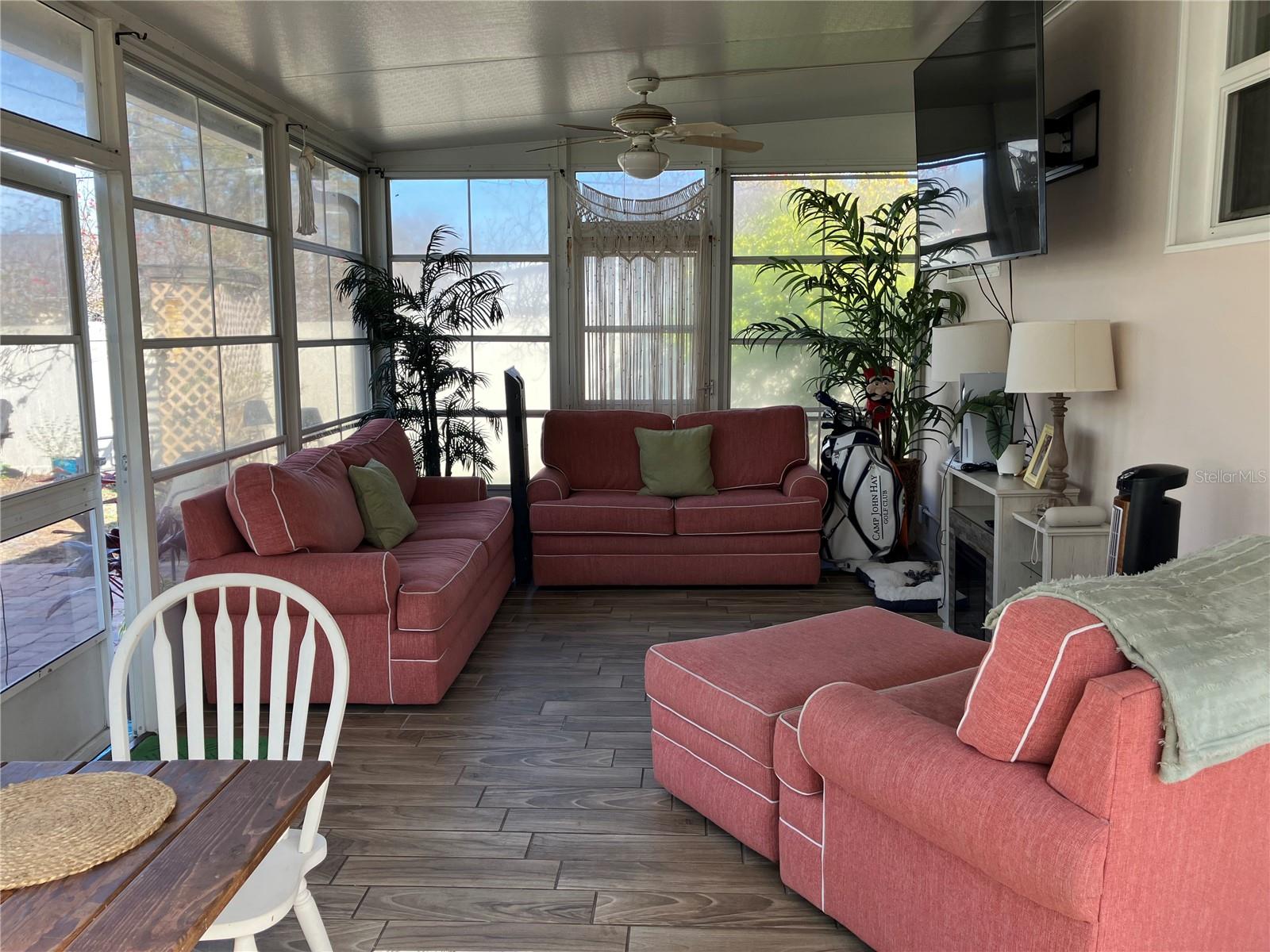 Image 64 of 85 For 2801 61st Avenue N