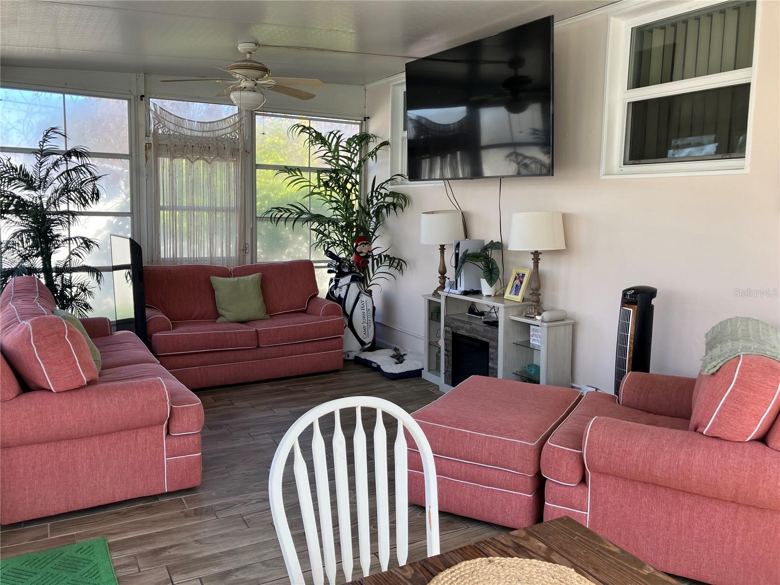 Image 65 of 85 For 2801 61st Avenue N