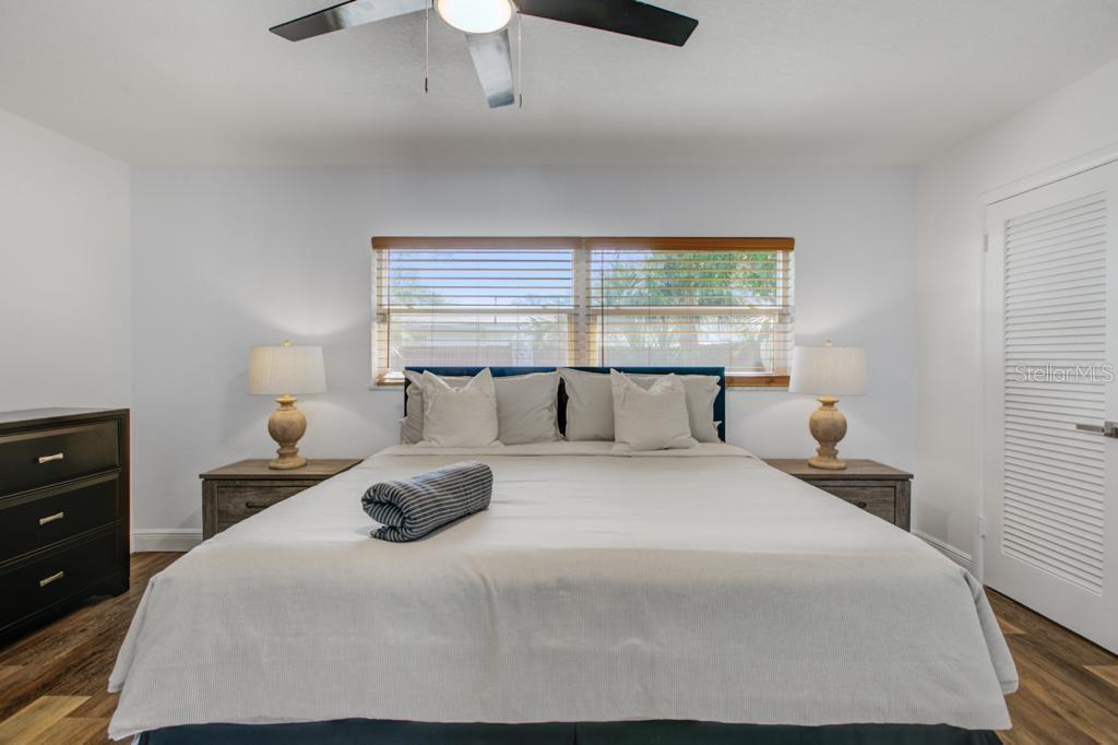 Image 22 of 48 For 2121 Greenbriar Boulevard