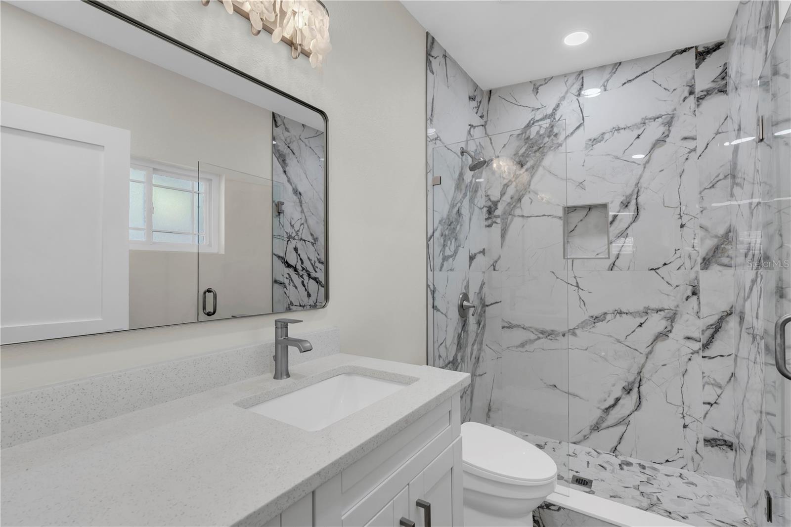 Image 21 of 47 For 8820 Gulf Boulevard