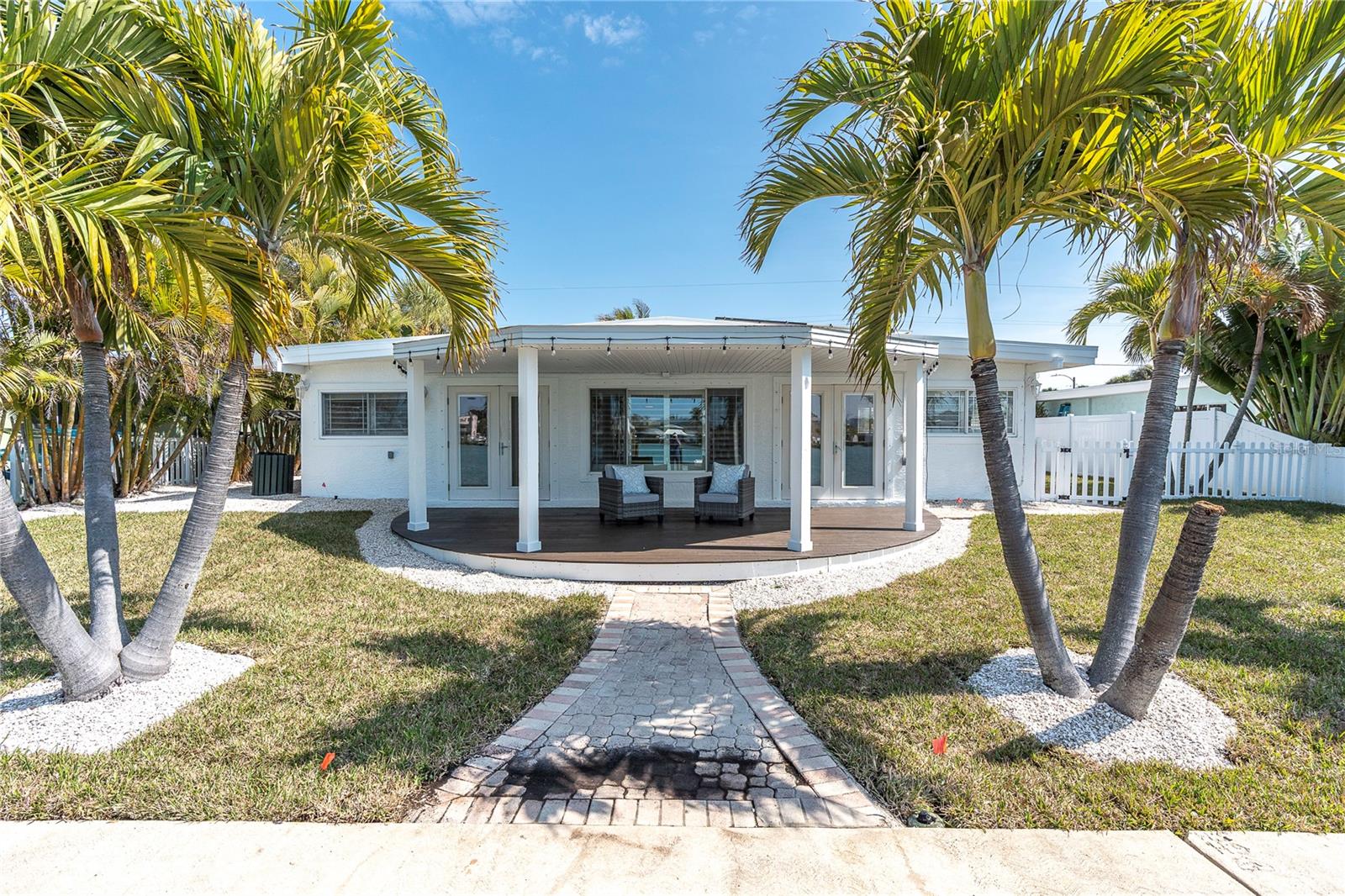 Image 30 of 47 For 8820 Gulf Boulevard