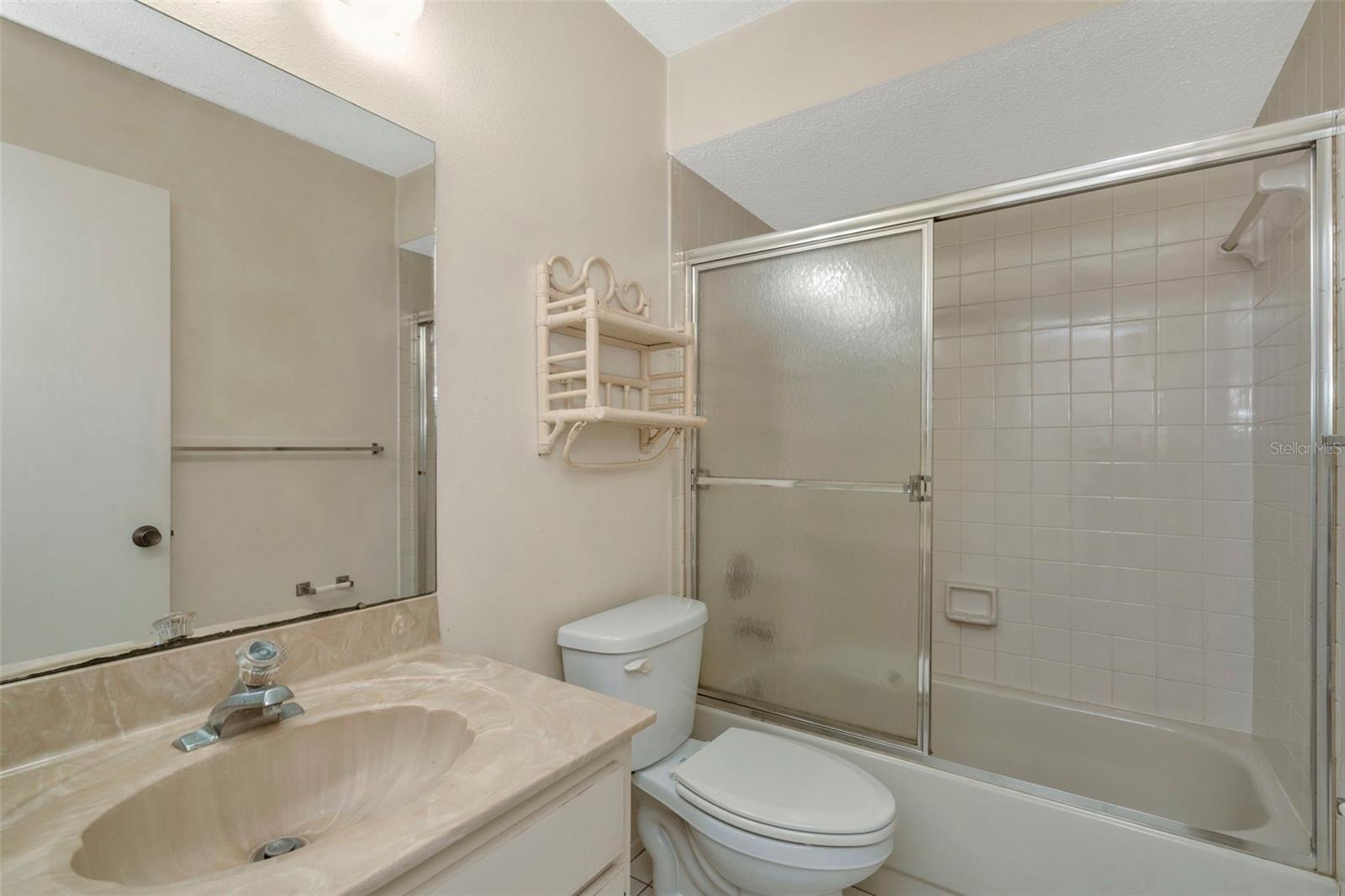 Image 14 of 35 For 13250 Ridge Road 6a3