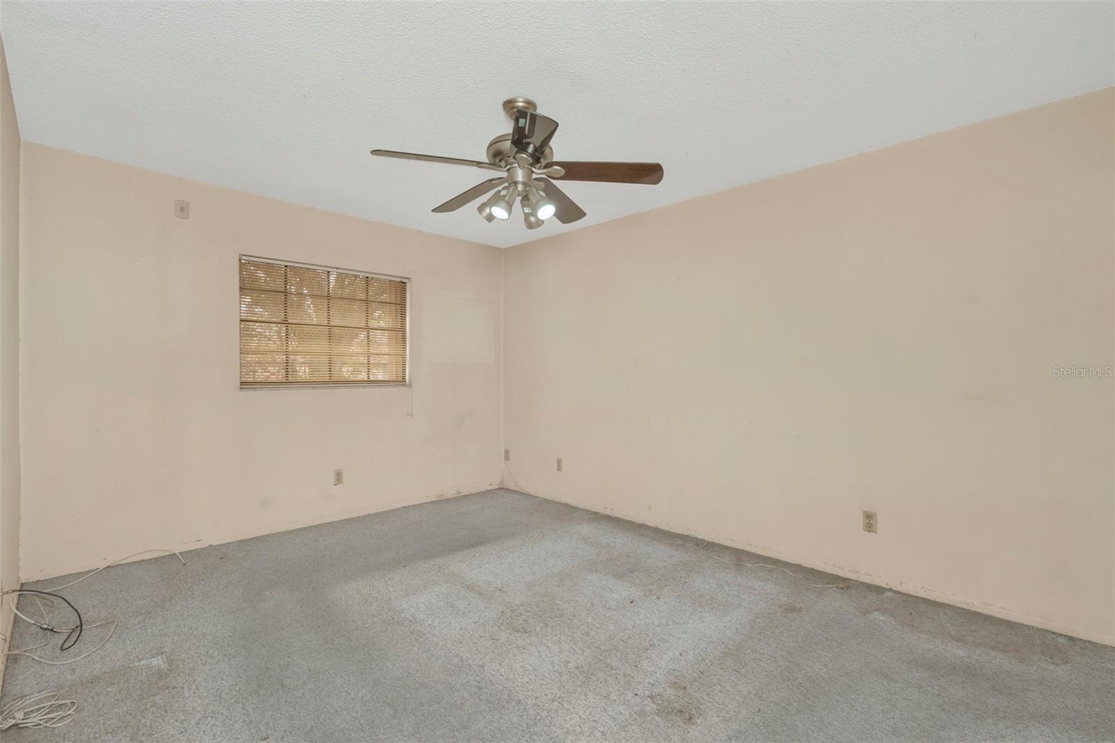 Image 18 of 35 For 13250 Ridge Road 6a3