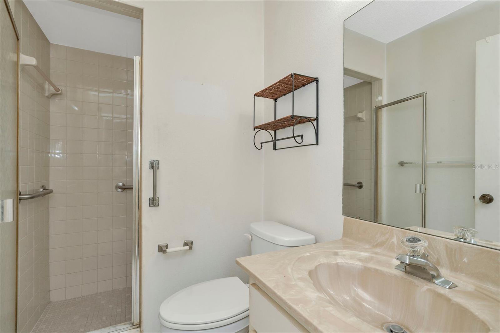 Image 22 of 35 For 13250 Ridge Road 6a3