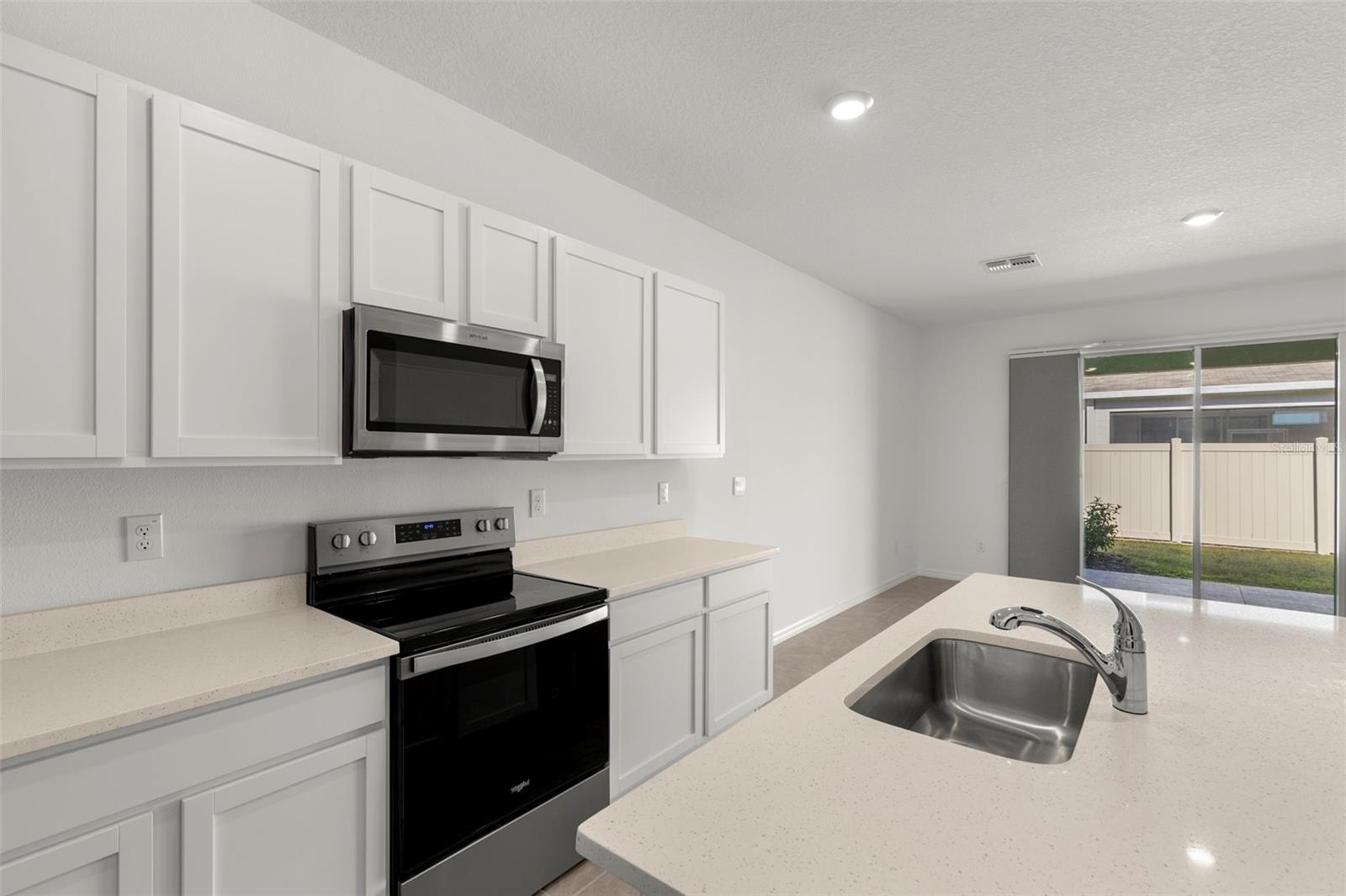 Image 10 of 35 For 17205 Bigleaf Mahogany Lane