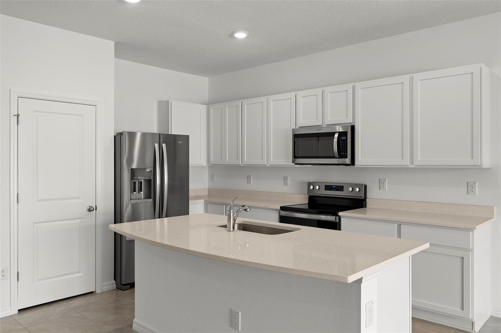 Image 7 of 35 For 17205 Bigleaf Mahogany Lane