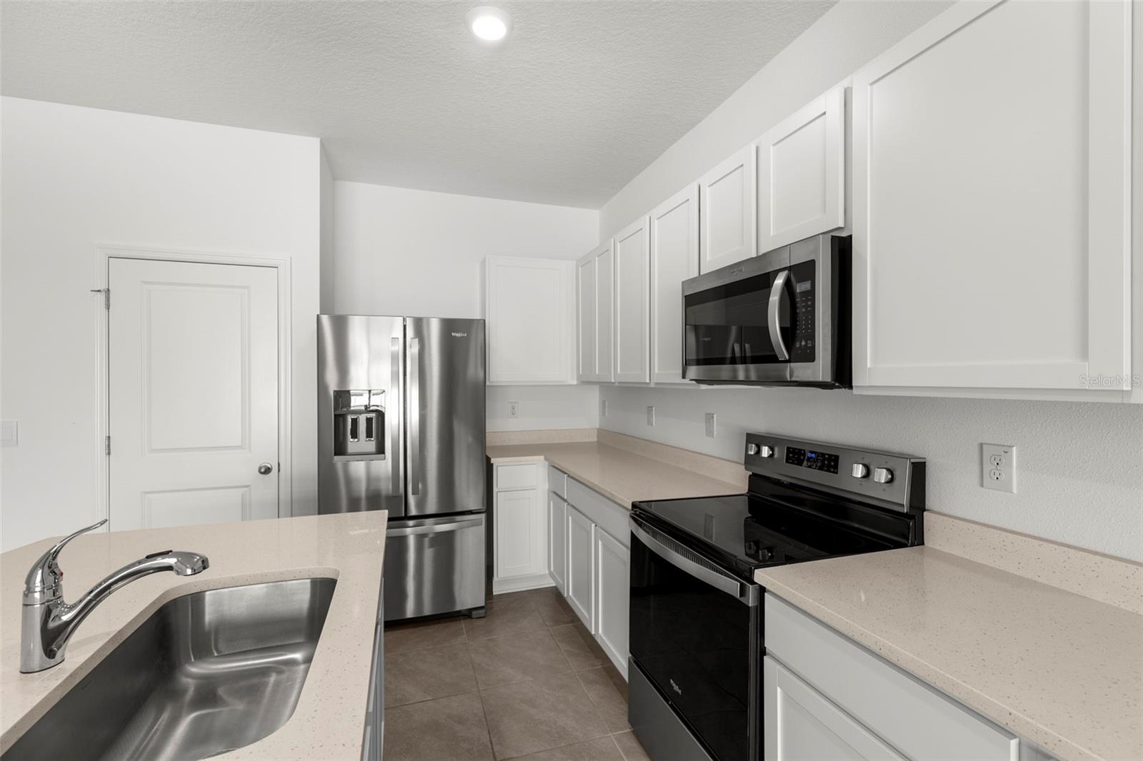 Image 9 of 35 For 17205 Bigleaf Mahogany Lane