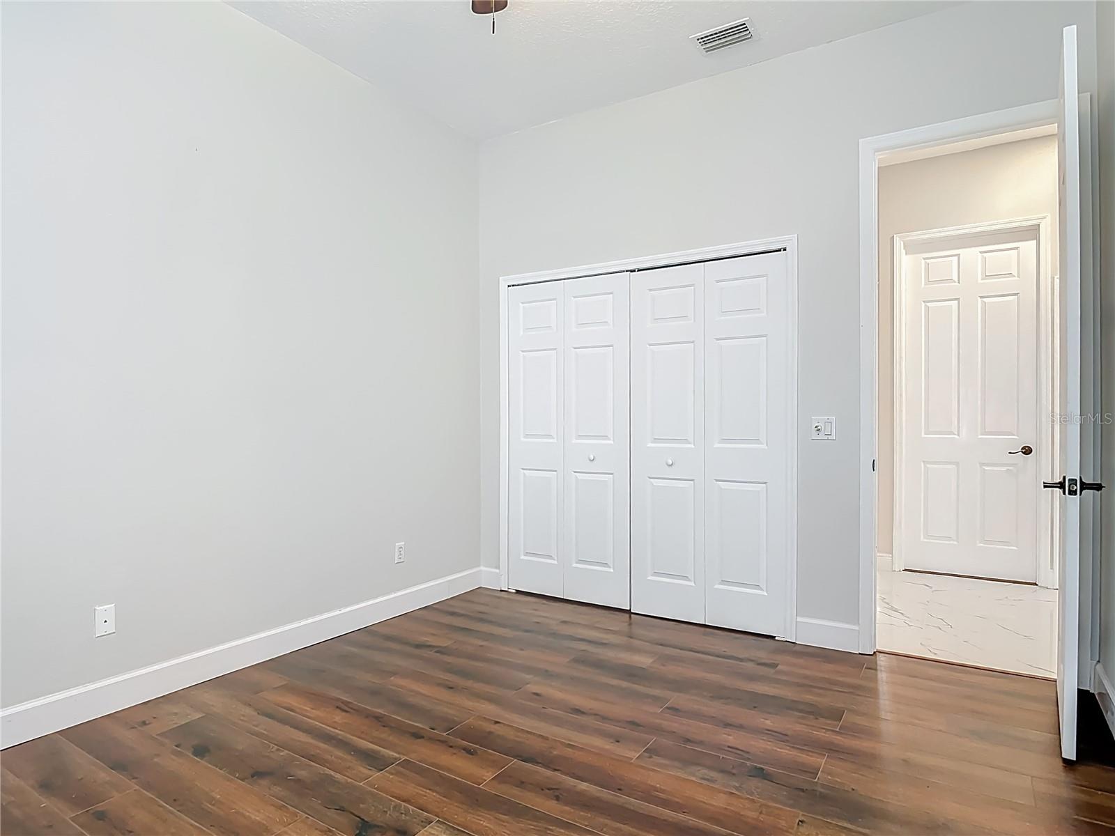 Image 42 of 69 For 6 Lionshead Drive