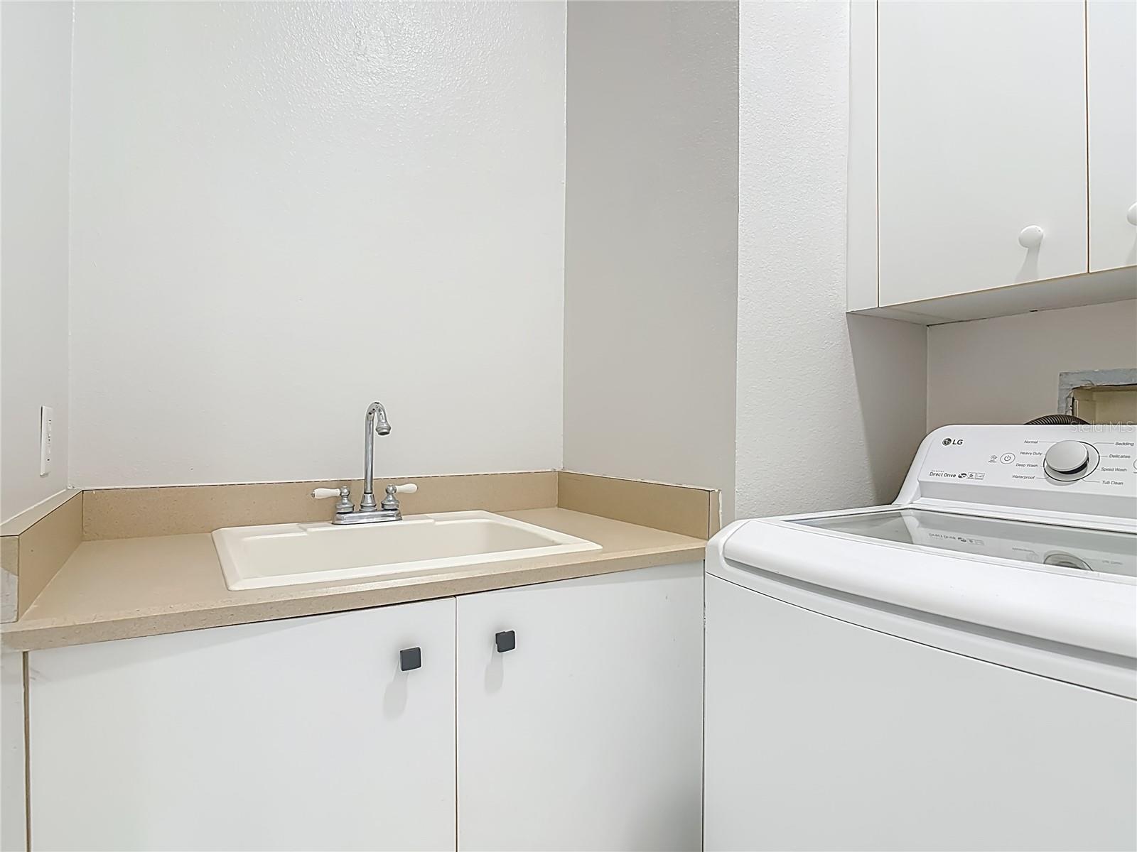 Image 59 of 69 For 6 Lionshead Drive