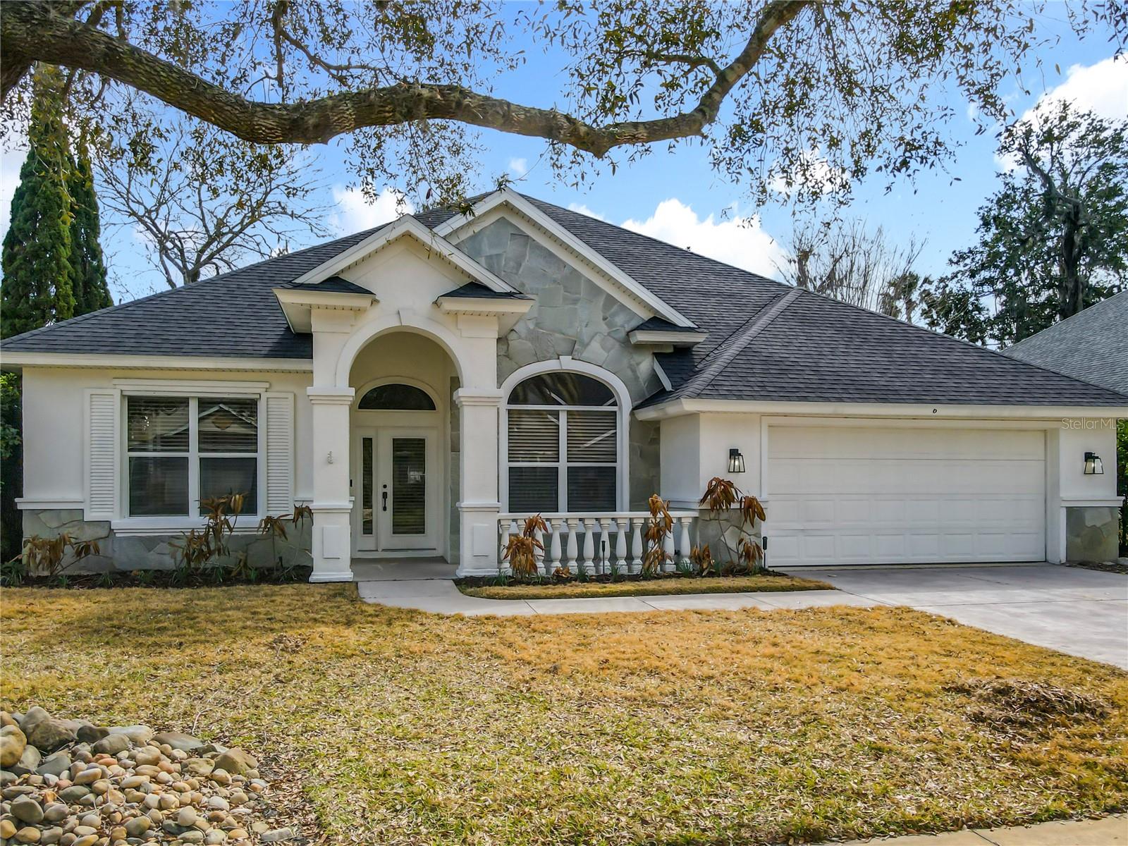 Image 6 of 69 For 6 Lionshead Drive