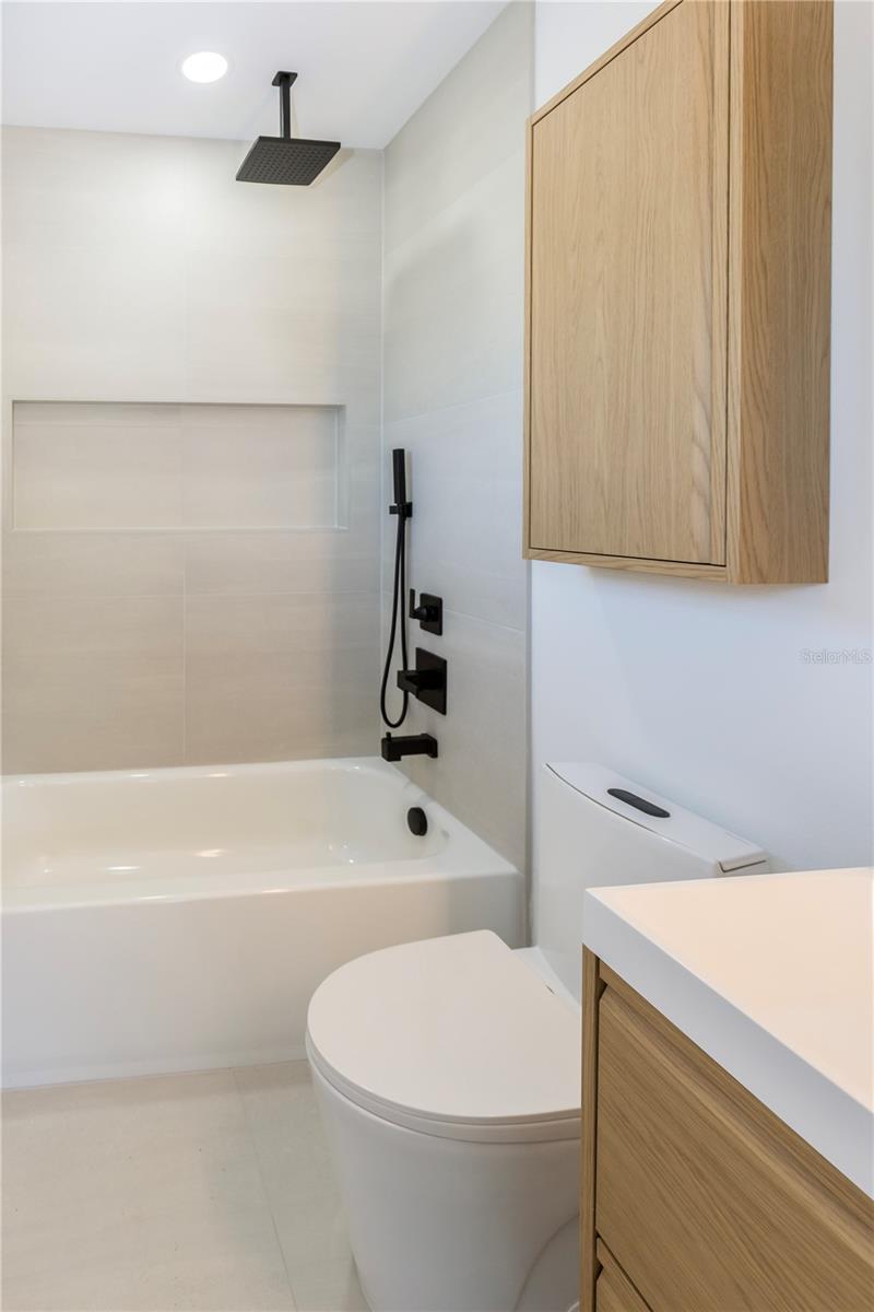 Image 25 of 56 For 1834-1836 19th Street S