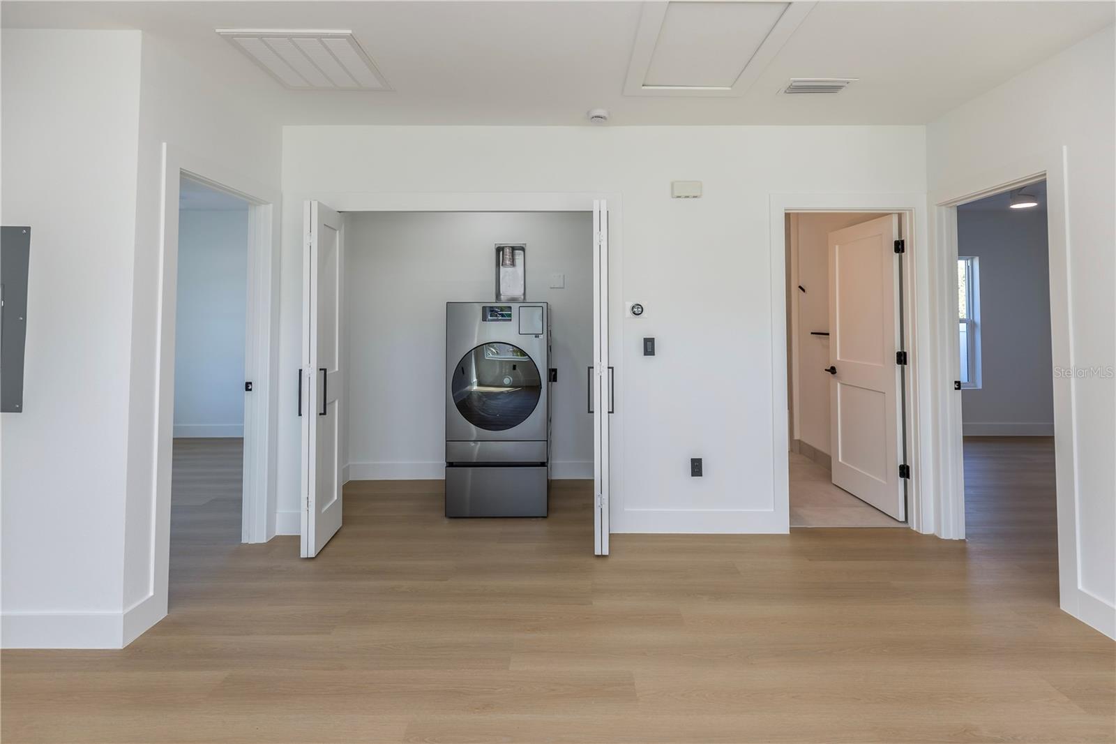 Image 29 of 56 For 1834-1836 19th Street S