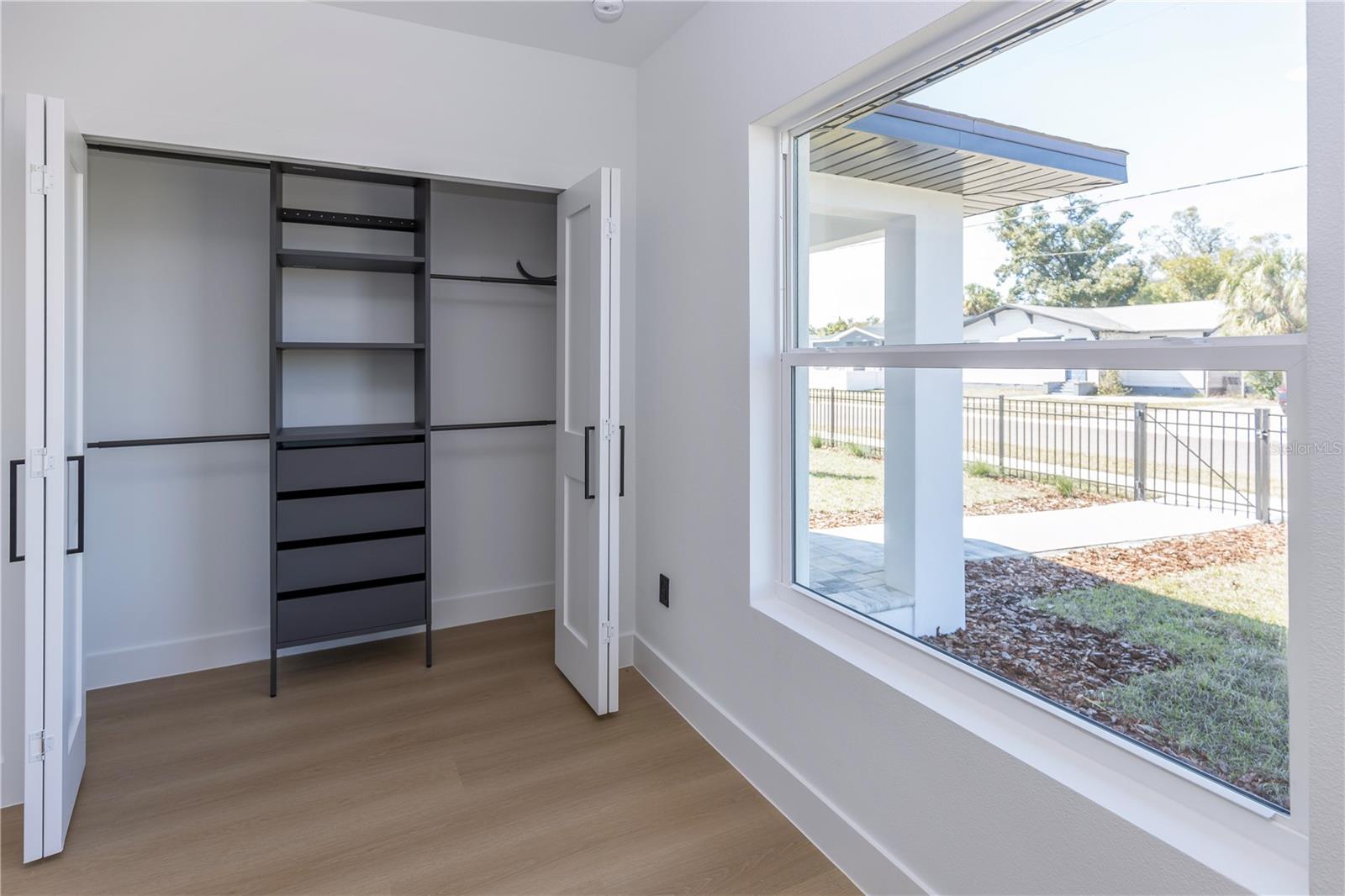 Image 6 of 56 For 1834-1836 19th Street S