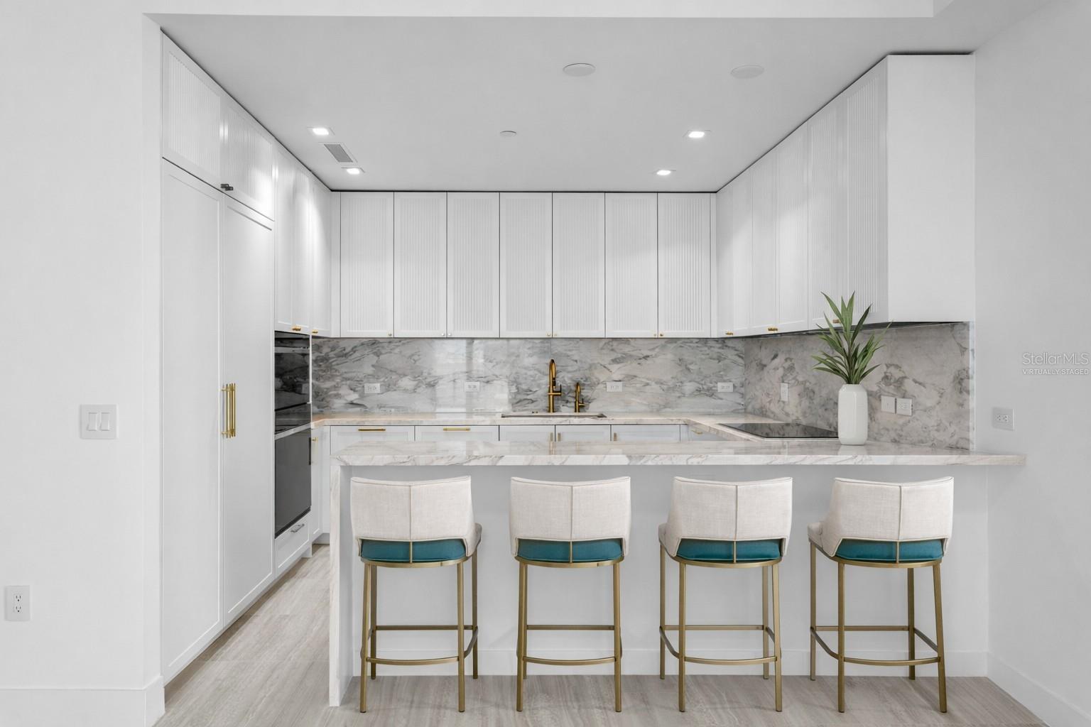 Image 16 of 47 For 3015 Ysabella Avenue 1601