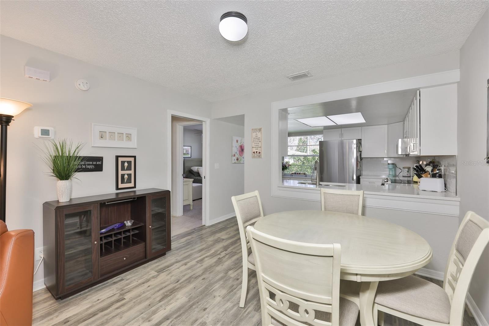 Image 16 of 43 For 2009 Halmrock Place 176