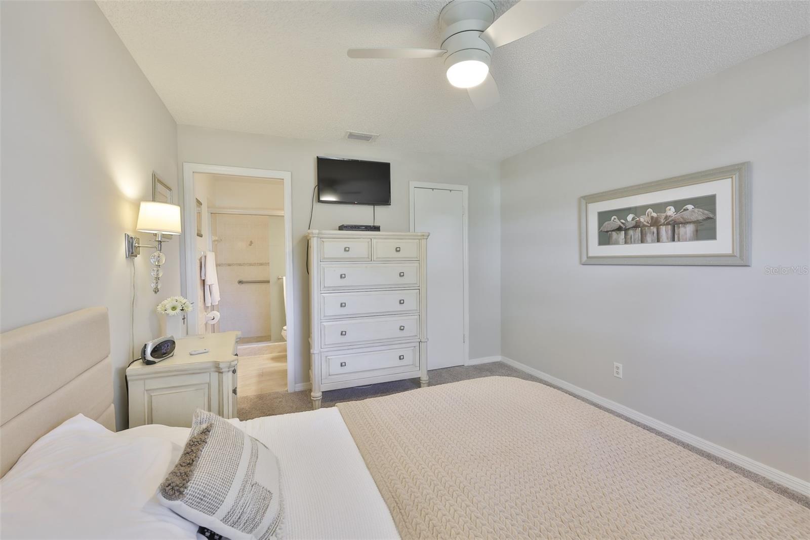 Image 20 of 43 For 2009 Halmrock Place 176