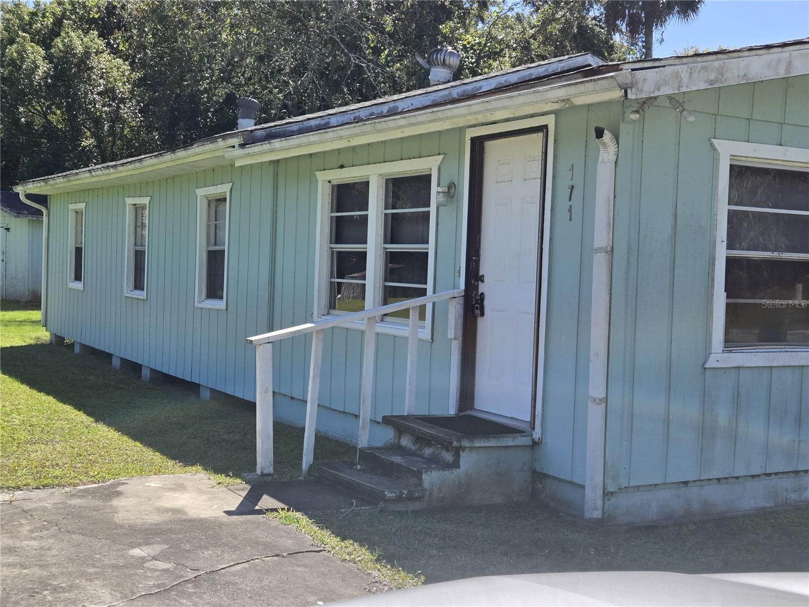 Details for 171 Putnam Grove Road, OAK HILL, FL 32759