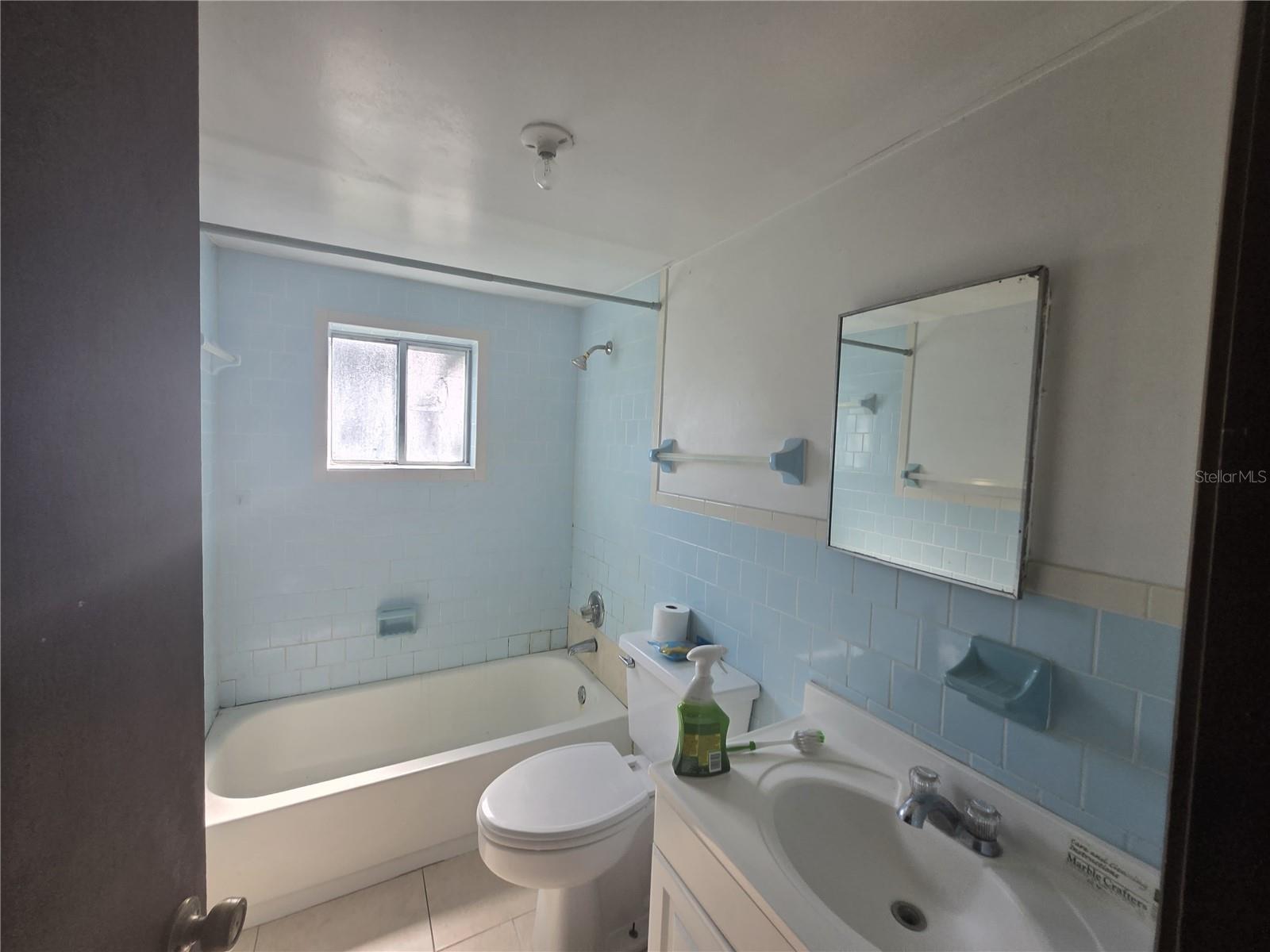 Image 25 of 29 For 171 Putnam Grove Road