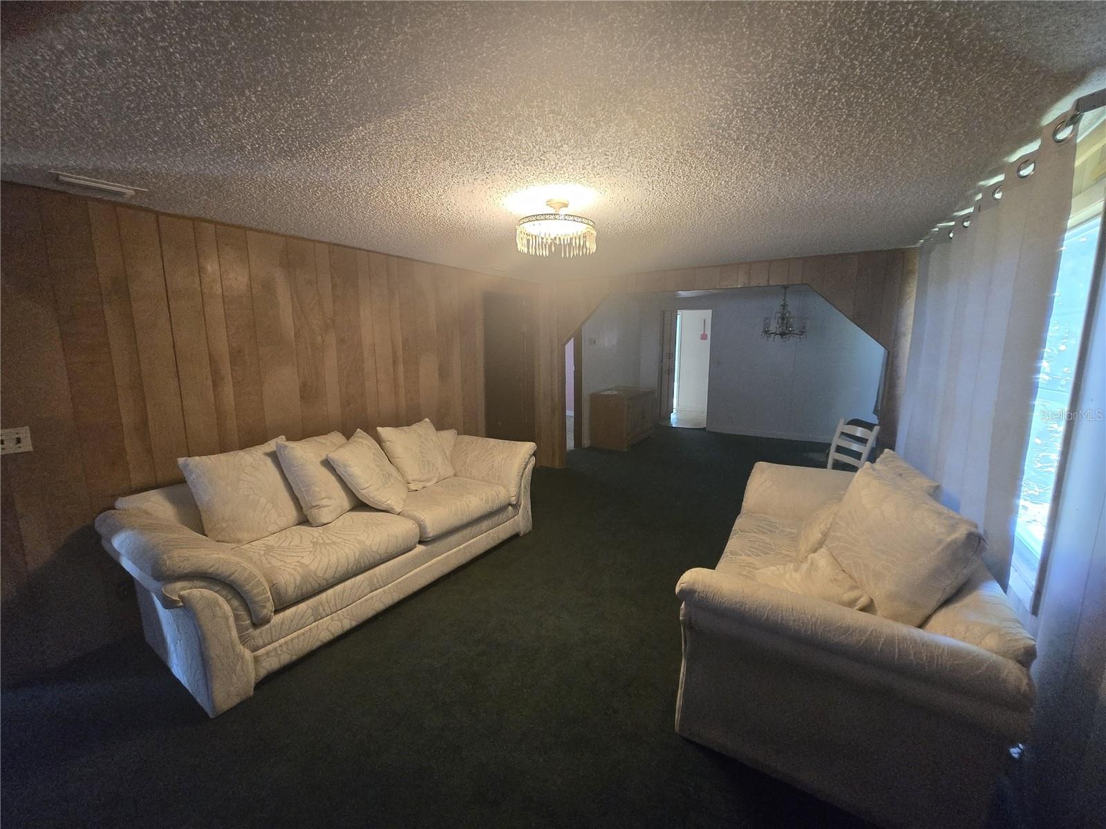 Image 27 of 29 For 171 Putnam Grove Road