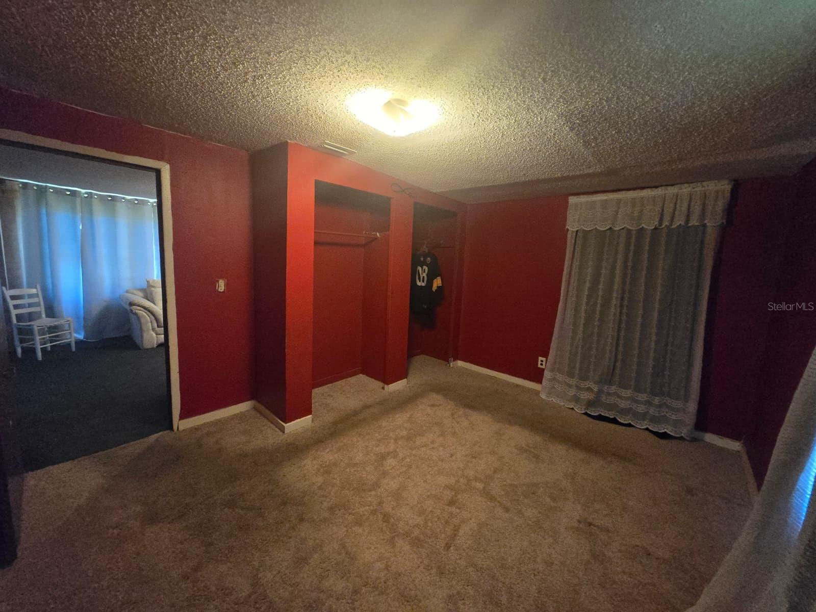 Image 8 of 29 For 171 Putnam Grove Road