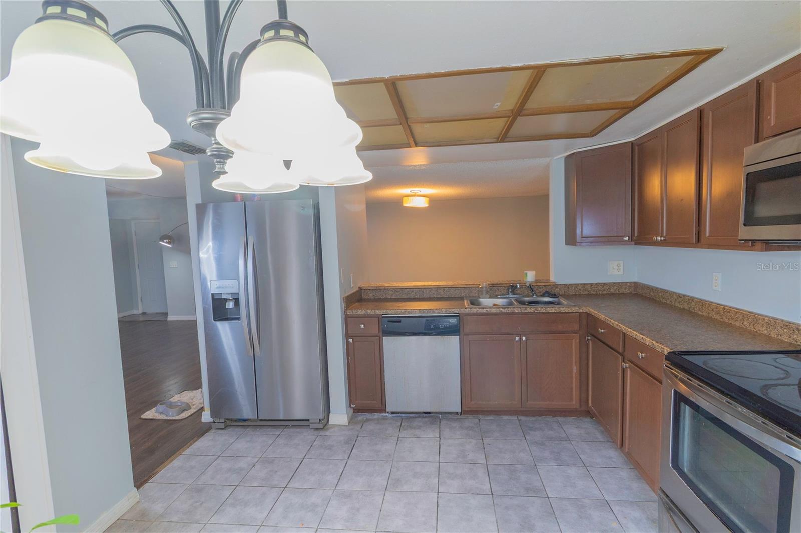 Image 11 of 23 For 4605 Puritan Road 4605