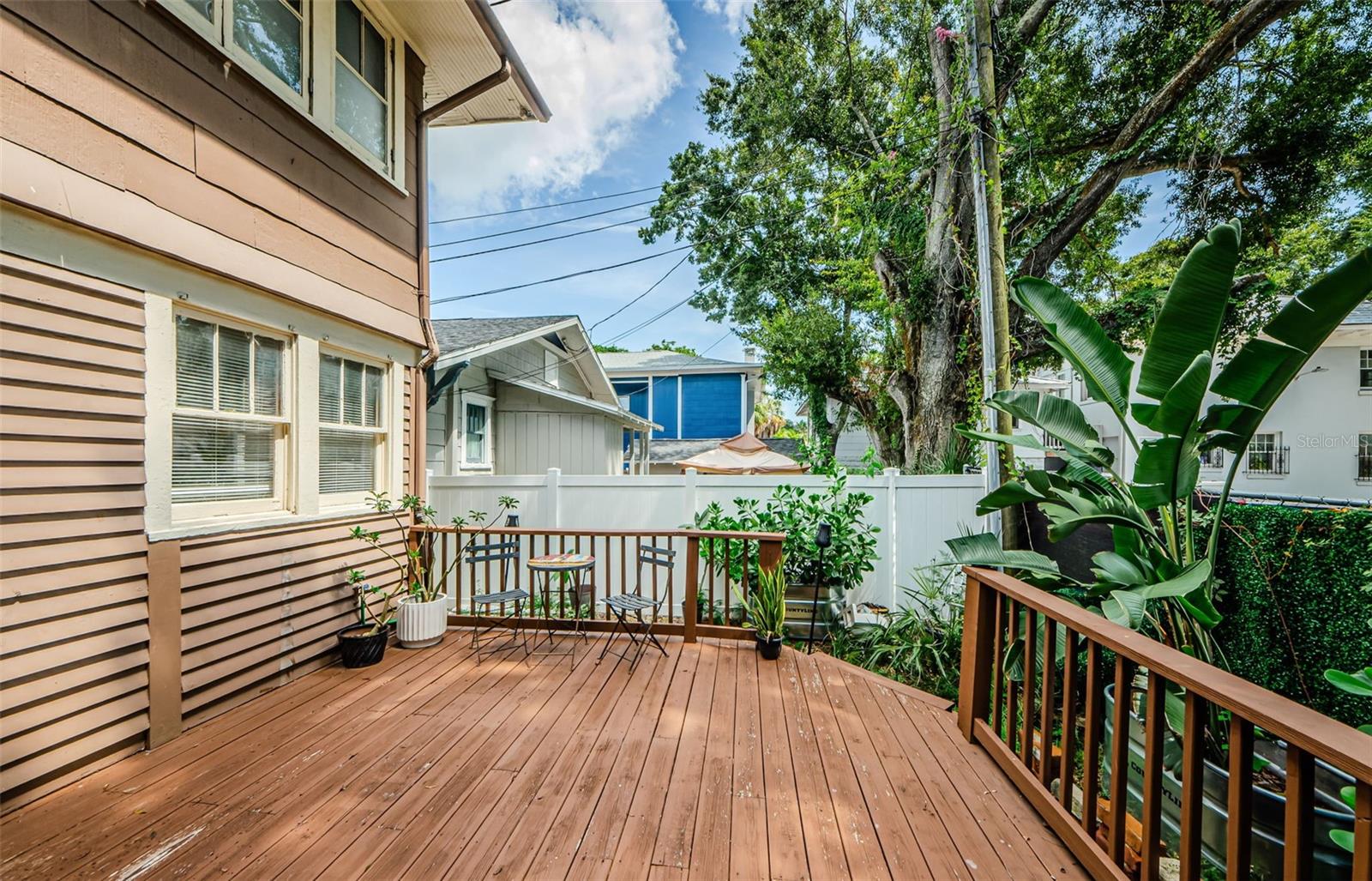 Image 31 of 32 For 620 Earle Avenue N