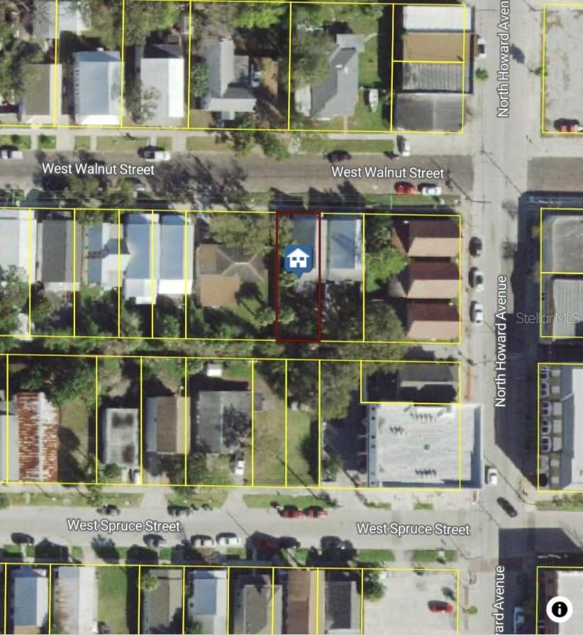 Listing photo id 17 for 2310 Walnut Street