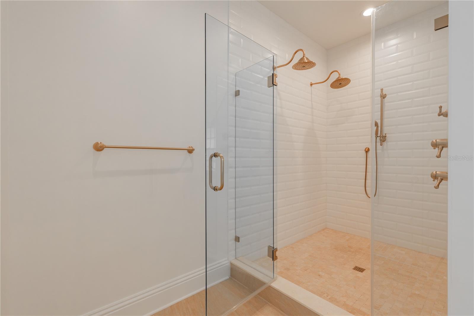 Image 33 of 50 For 54 Aegean Avenue