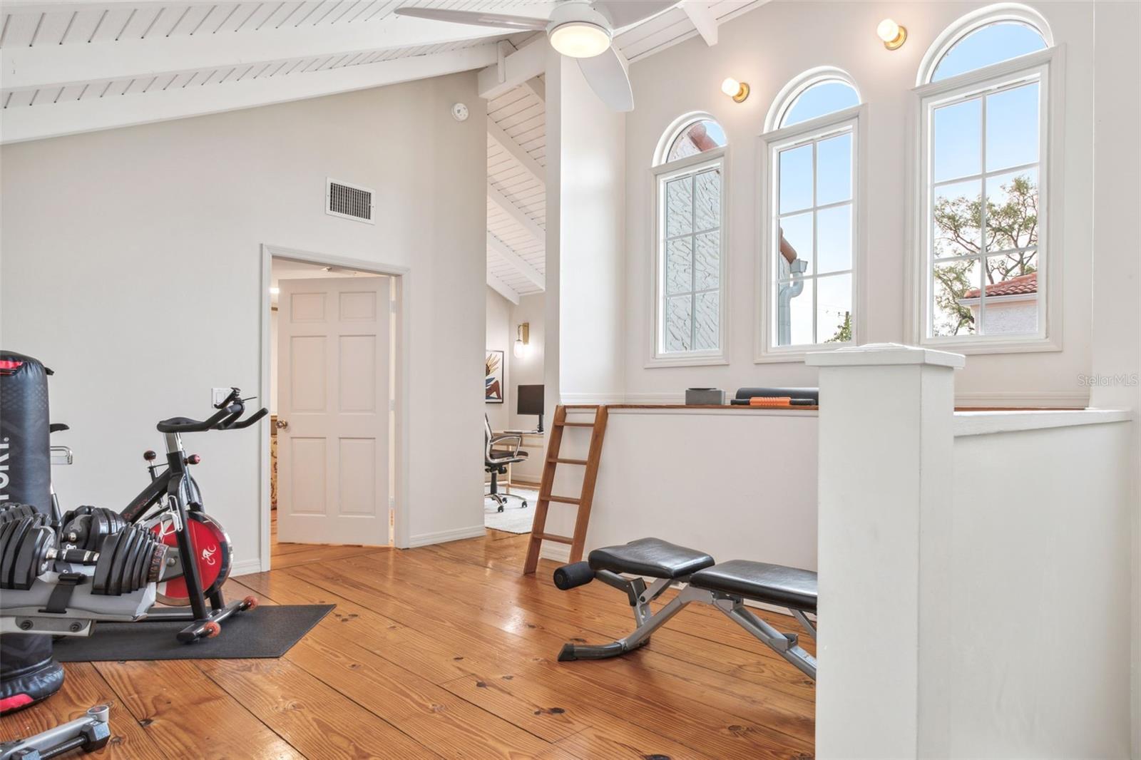 Image 35 of 50 For 54 Aegean Avenue