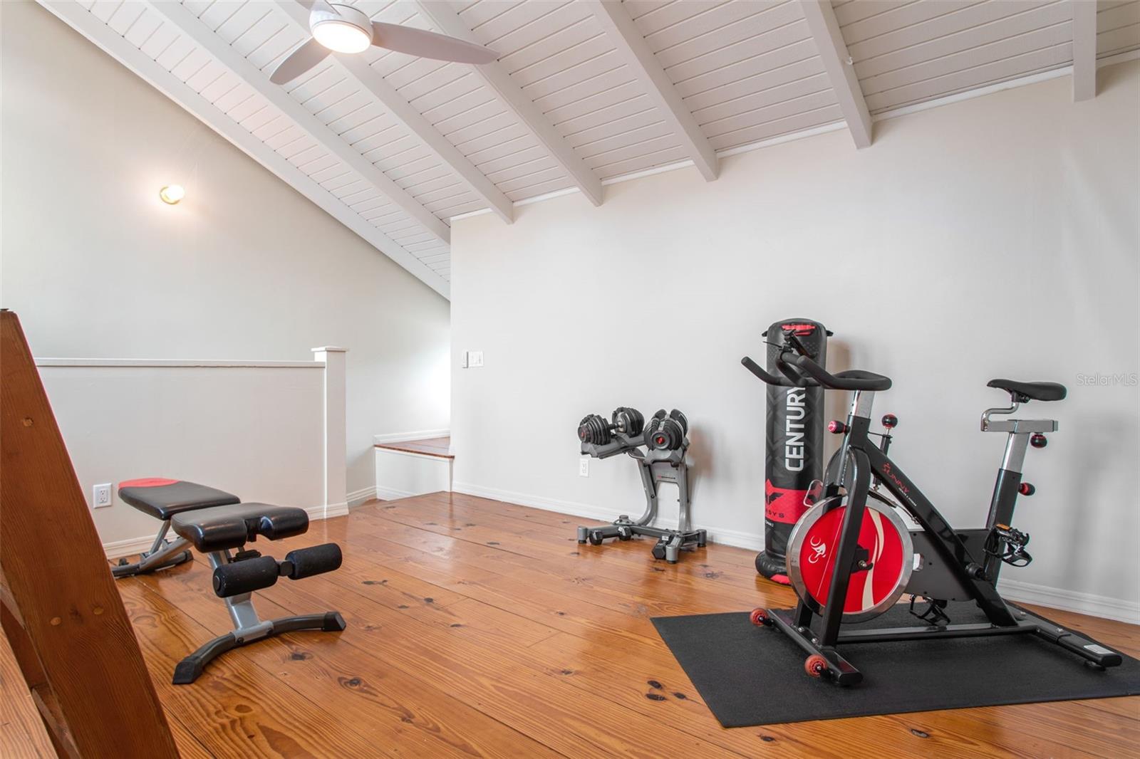 Image 36 of 50 For 54 Aegean Avenue